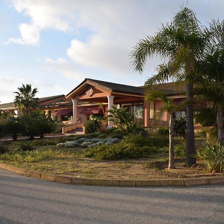 Hotel Villa Peretti Gela Exterior foto